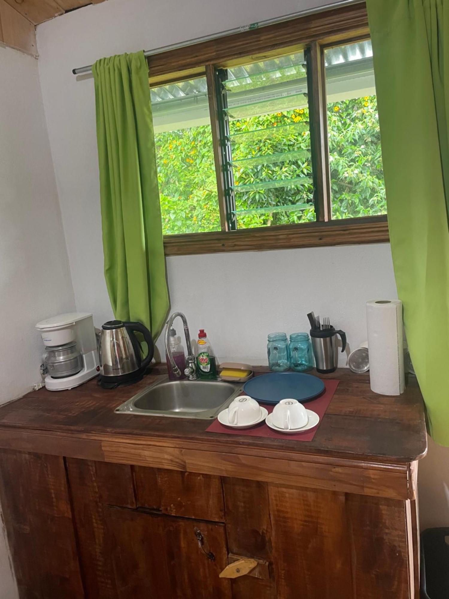 Poas Volcano Rooms Fraijanes Ngoại thất bức ảnh