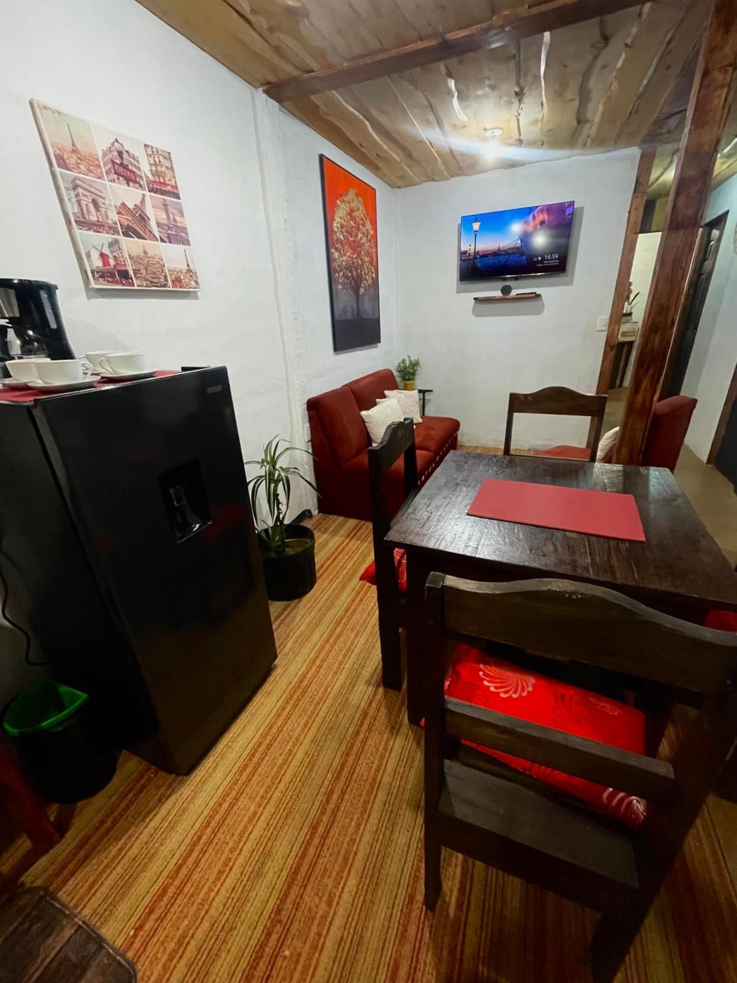 Poas Volcano Rooms Fraijanes Ngoại thất bức ảnh